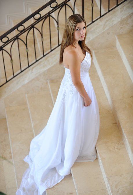 Danielle Delaunay model nude galleries